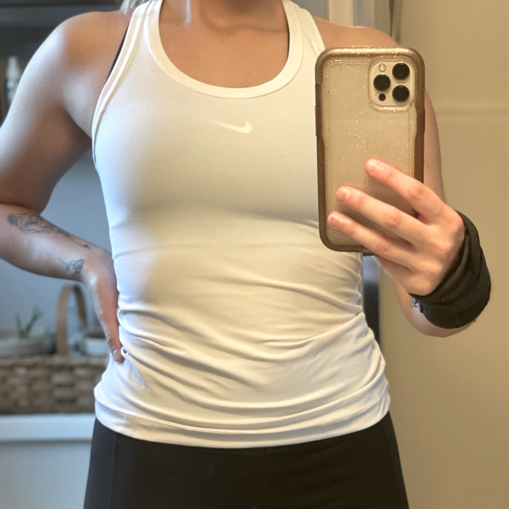 Lululemon white tank top